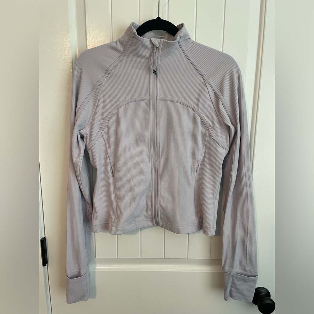 NWOT Lululemon Ribbed Nulu Cropped Define Jacket in Faint Lavendar